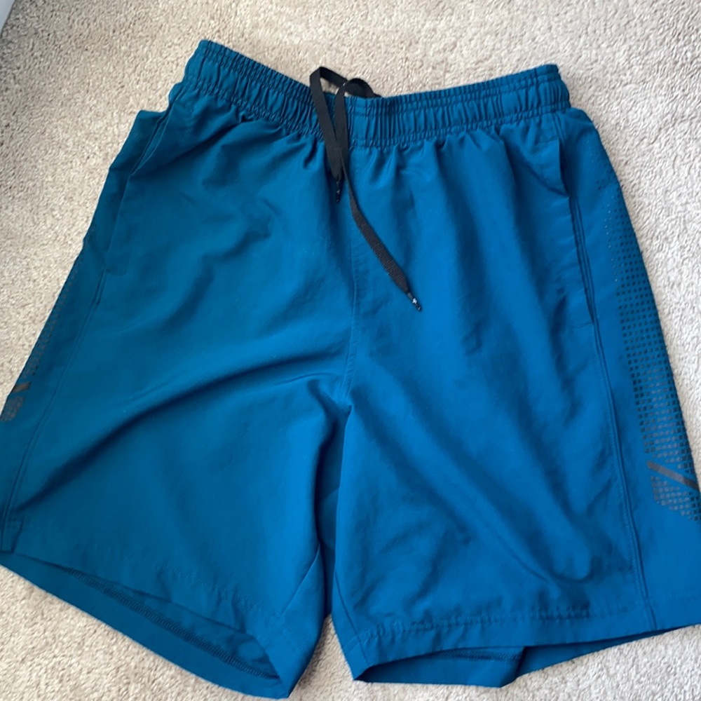 TEAL Under Armour  athletic shorts